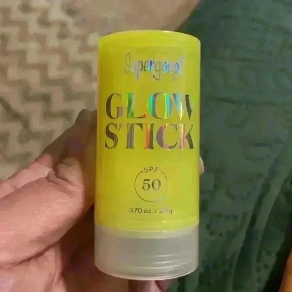 Super goop glow stick - Picture 2 of 3